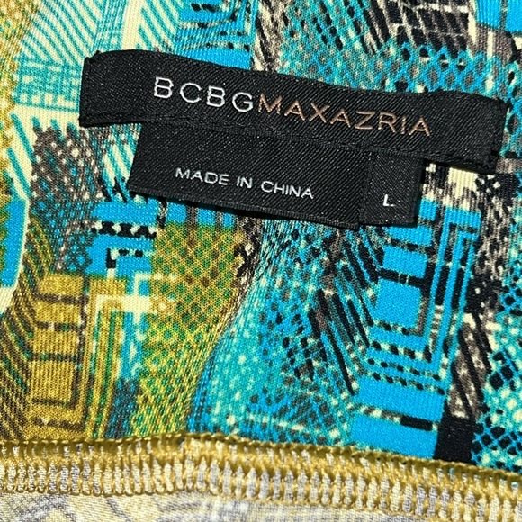 BCBG Soft Deep V Neck Summer Sleeveless Umpire Blouse, L - Picture 3 of 8